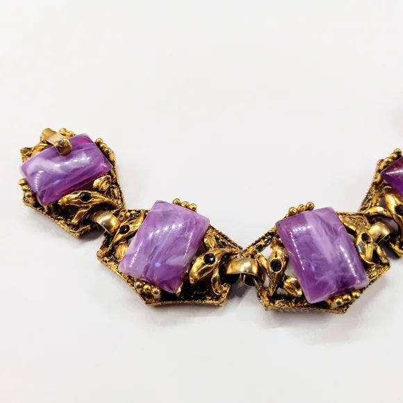 Vintage Marbled Purple Lucite Beautiful Bracelet - Picture 3 of 6